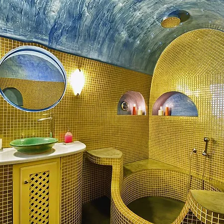 Chroma Hotel Oia