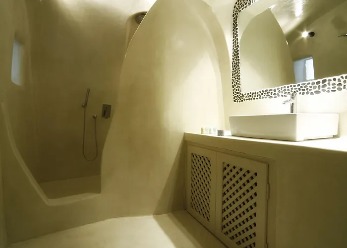 Chroma Oia (Santorini)