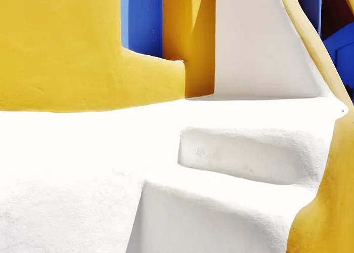 Chroma 3* Oia (Santorini)