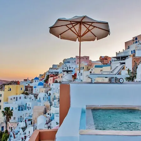 Hotel Chroma Oia (Santorini)