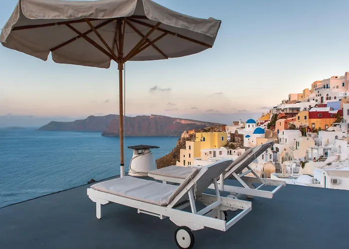 Chroma Oia (Santorini)