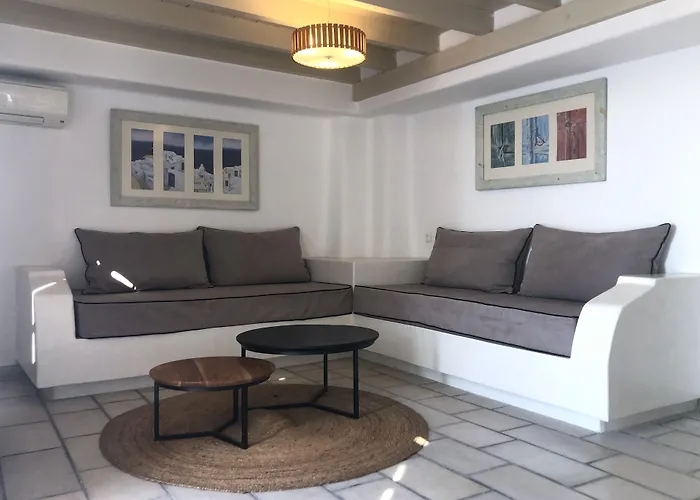 Chroma Oia (Santorini)