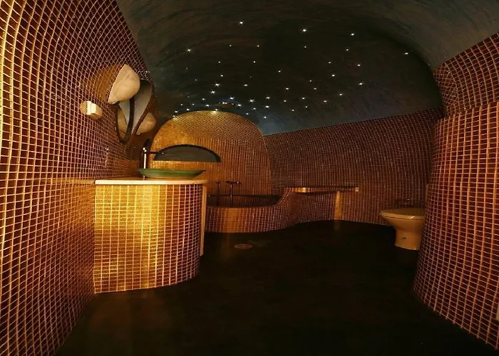 Hotel Chroma Oia (Santorini)